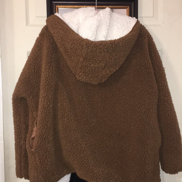Shearling jacket - Picture 2 of 2